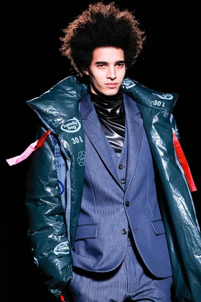 Look 36
